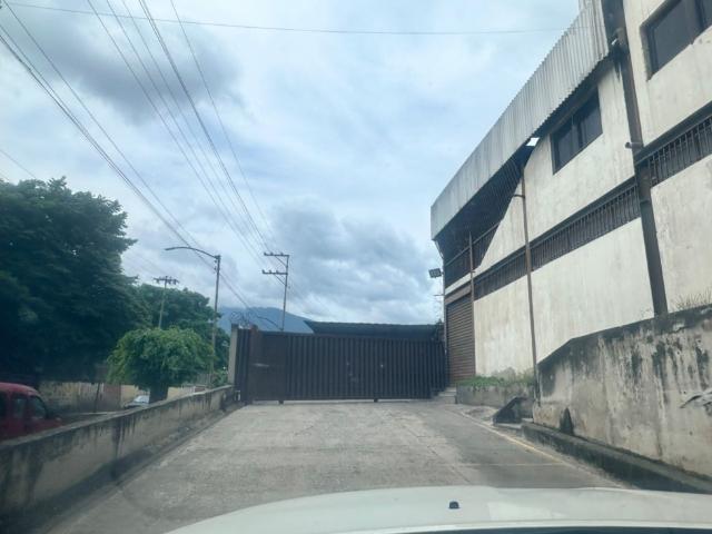 Galpón en venta en Guatire, Miranda