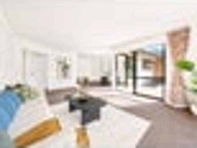 House for sale in Paremoremo, Oroua County