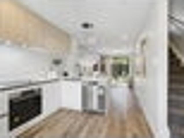 Townhouse for sale in Owhata
