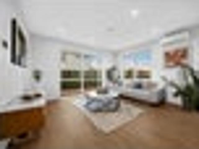 House for sale in Paremoremo, Oroua County