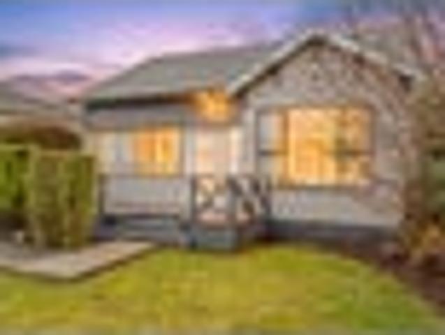 House for sale in Heathcote, Canterbury