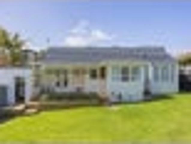 House for sale in Northcote Central, Kaipātiki