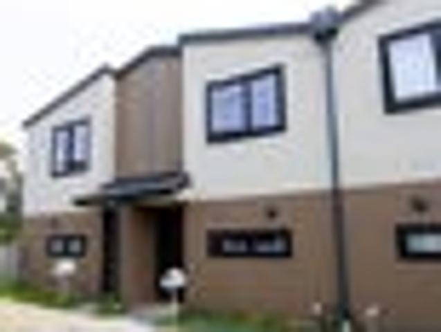 Townhouse for sale in Owhata