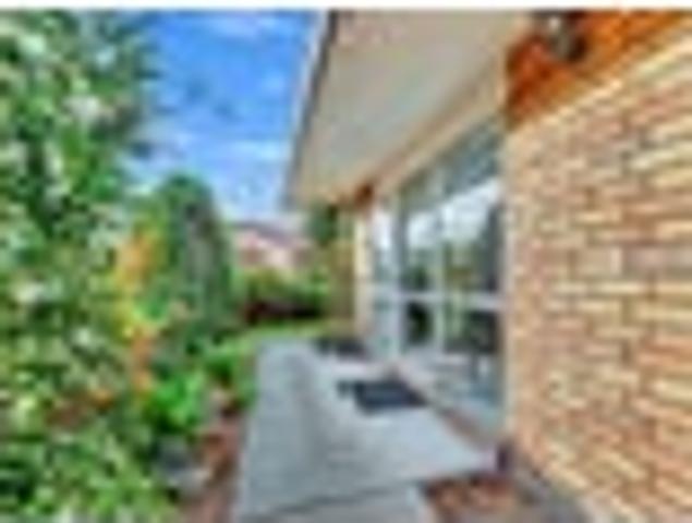 Townhouse for sale in Otumoetai