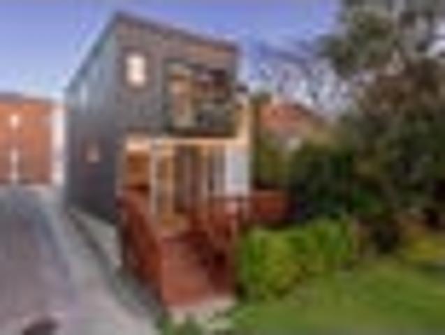House for sale in Wairau Valley