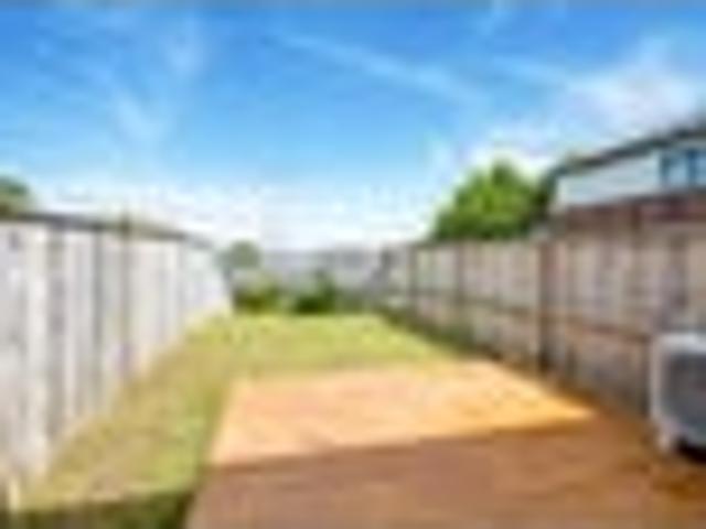 Townhouse for sale in Howick, Oroua County