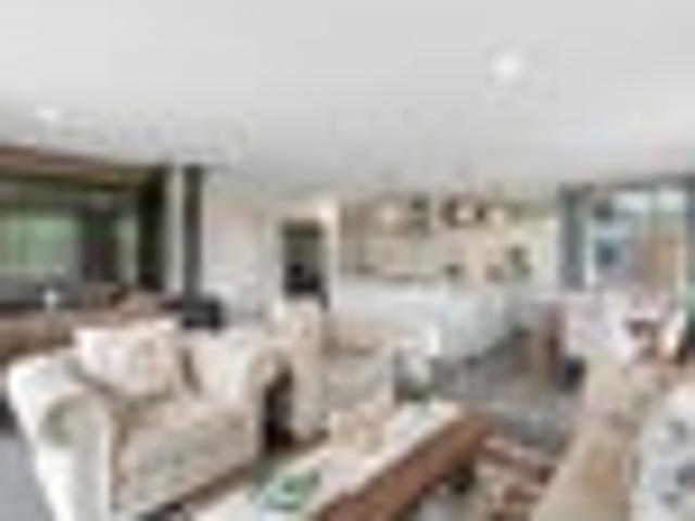 House for sale in Otakou