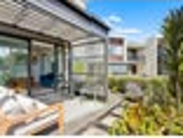 Townhouse for sale in Te Atatū South, Henderson-Massey