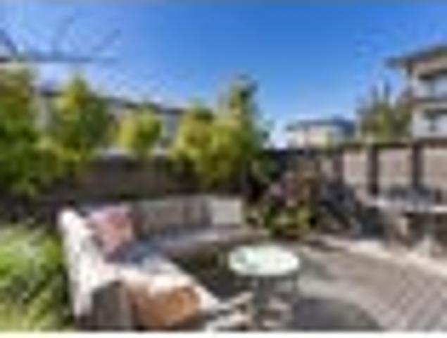 House for sale in Paremoremo
