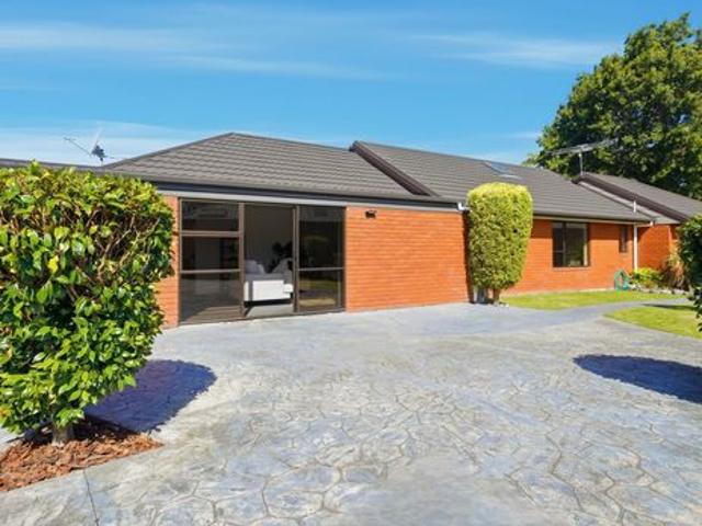 Property for sale in Canterbury