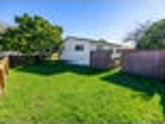 House for sale in Papakura