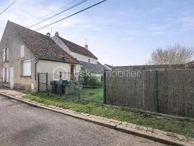 Maison vente à Meaux, Vendrest