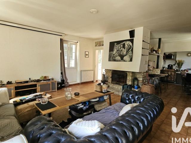Maison vente à Nîmes, Vénéjan