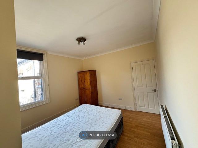 Room for rent in London Borough of Lambeth, Greater London