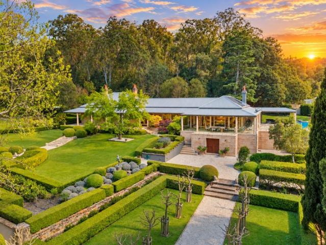 Cottage for sale in Lower Portland, Hawkesbury City Council