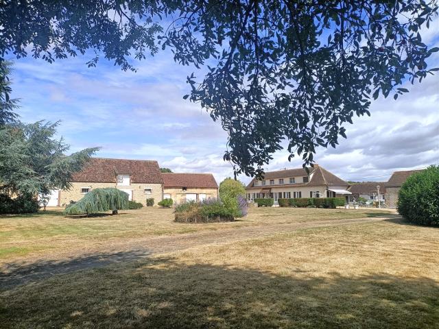 Ferme vente à Dreux, Crucey-villages