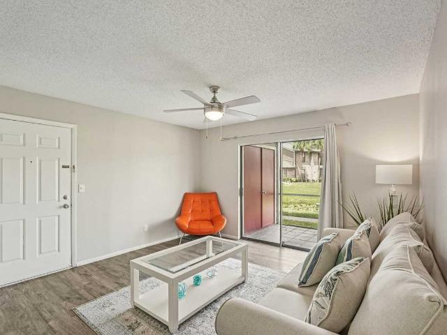 Apartment for rent in Plantation