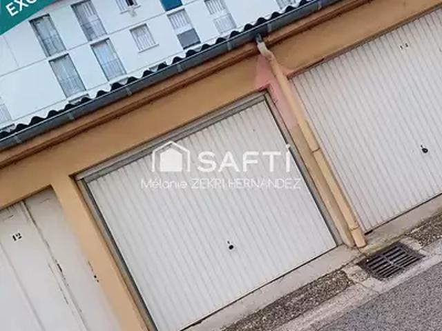 Garage vente à Lyon, Métropole de Lyon