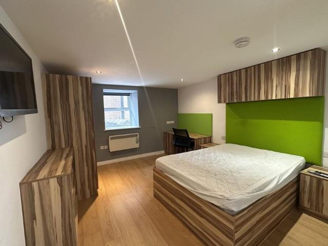 Apartment for rent in Huddersfield, Springwood