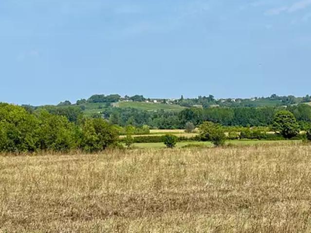 Terrain vente à Lesparre-Médoc, Vensac