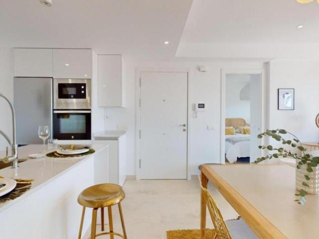 Apartamento en venta en A Lama