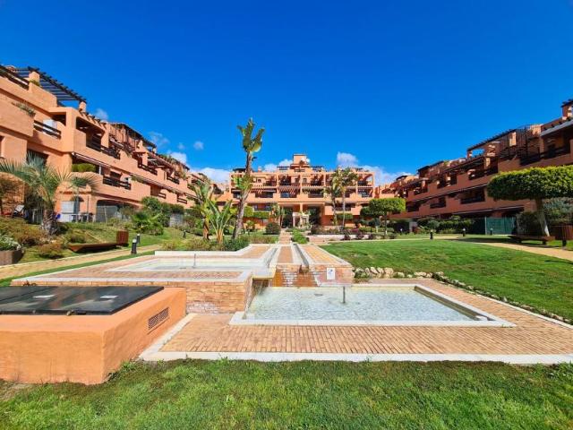 Apartamento en venta en Alcazaba Beach, Costa del Sol Occidental
