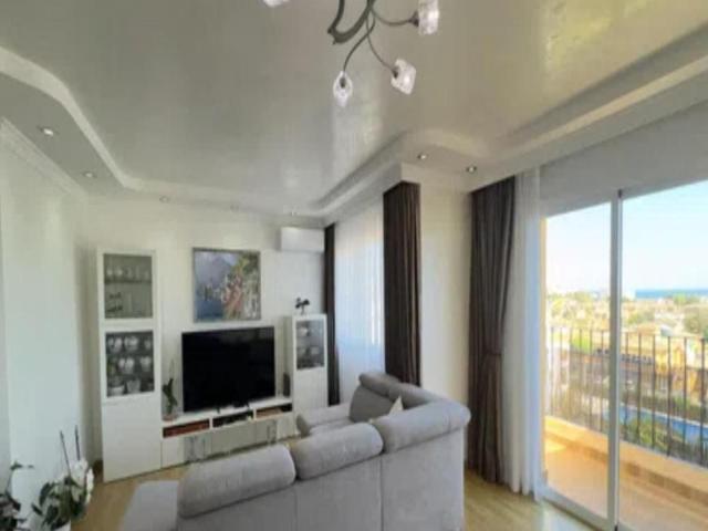 Apartamento en venta en Atalaya