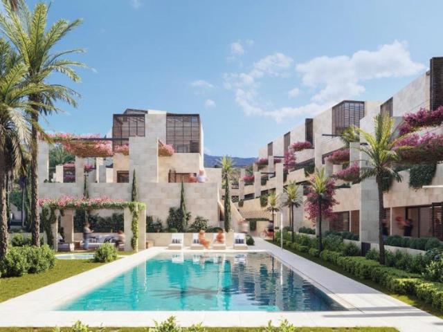 Apartamento en venta en Alcazaba Beach, Costa del Sol Occidental