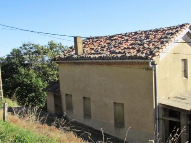 Casa en venta en Praúa, Pravia
