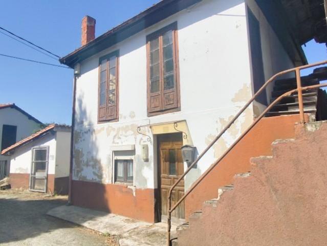 Casa en venta en Praúa, Pravia