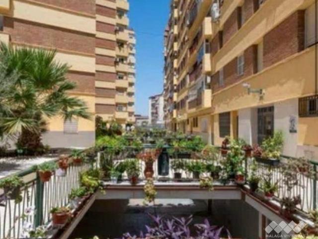 Apartamento en venta en Carretera de Cádiz, Málaga-Costa del Sol