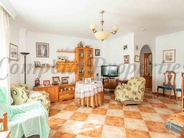 Apartamento en venta en Sayalonga