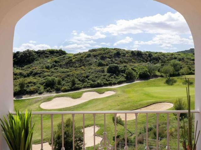Bungalow en venta en Estepona