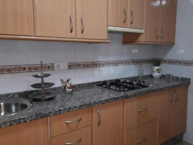 Casa en venta en Alozaina