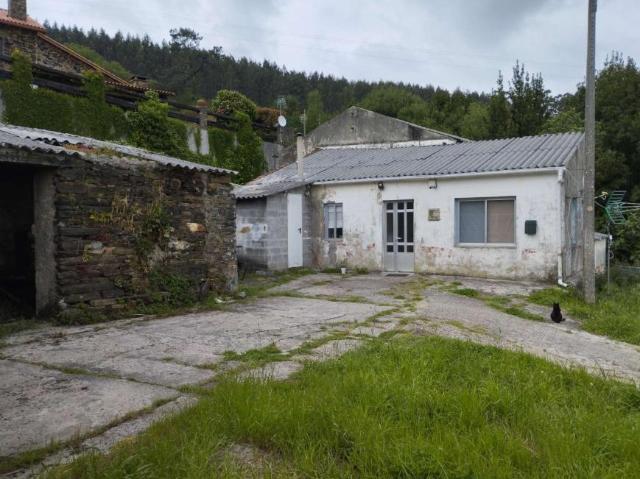 Casa en venta en Cervo, Ferrol