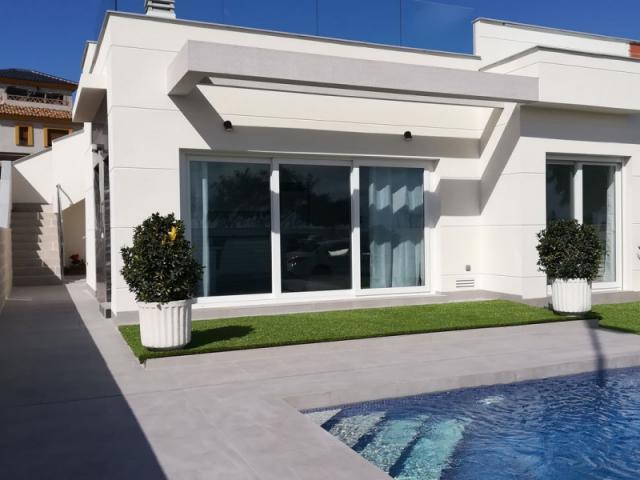 Casa en venta en Bonalba, l'Alacantí