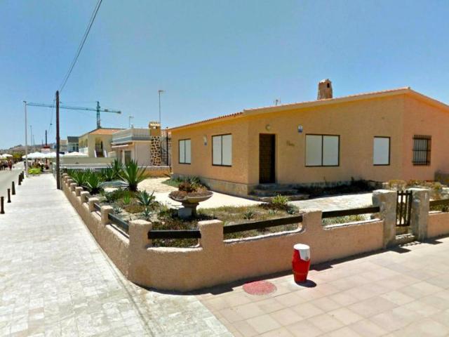 Casa en venta en La Mata, el Baix Segura / La Vega Baja