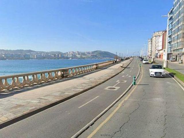 Apartamento en venta en A Coruña, Monte Alto