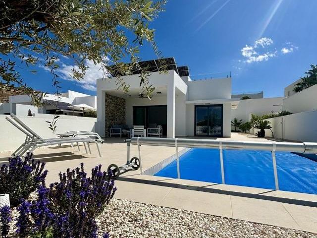 Chalet en venta en Vega Alta del Segura, Murcia
