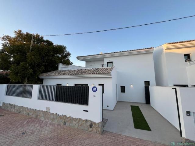 Villa en venta en Murcia