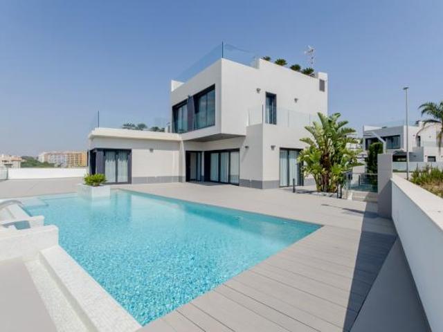 Chalet en venta en Playa Flamenca II, el Baix Segura / La Vega Baja