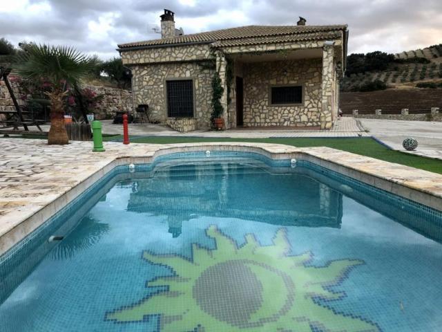Chalet en venta en Pruna, Andalucía