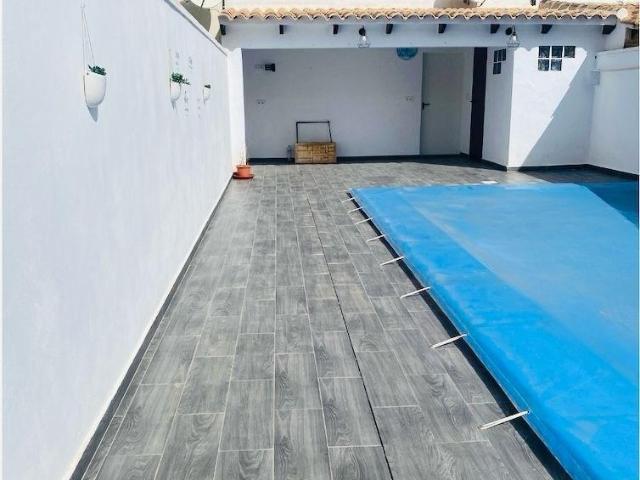 Casa en venta en l'Alt Vinalopó / El Alto Vinalopó, Valencia