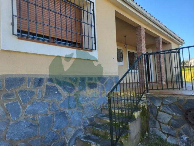 Casa en venta en Arroyo De La Luz, Extremadura