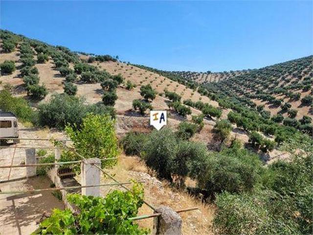 Casa en venta en Iznájar