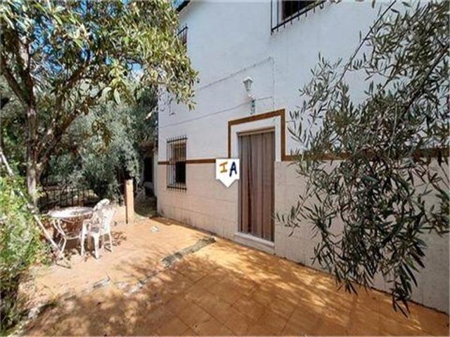 Casa en venta en Iznájar