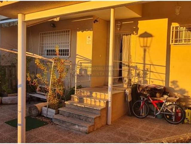 Casa en venta en La Puebla De Almoradiel