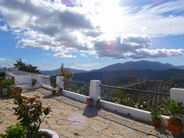 Villa en venta en Ardales