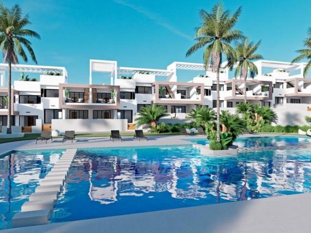 Apartamento en venta en Finestrat, Alicante