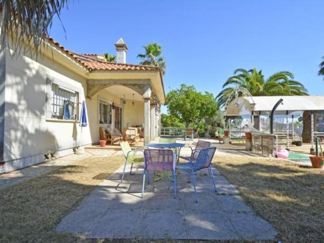 Casa en venta en Casar De Cáceres, Extremadura